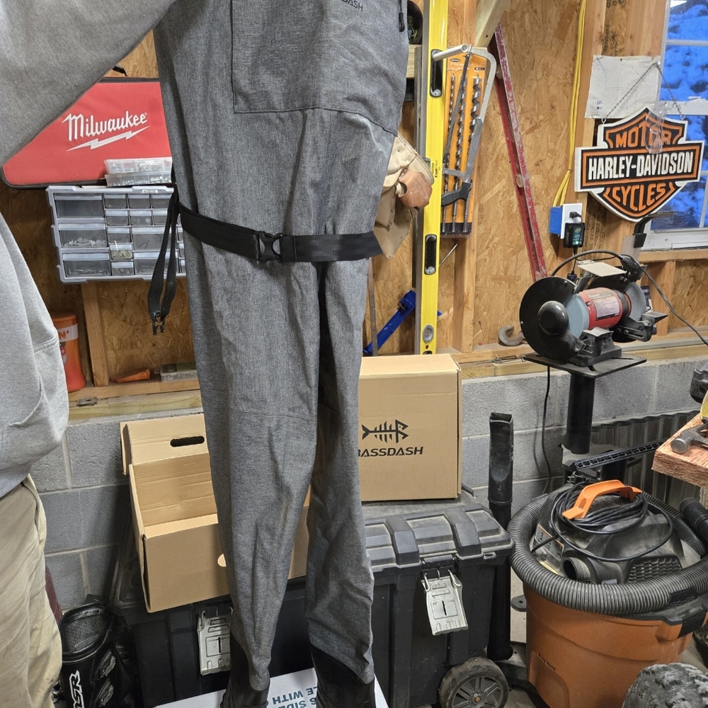 BASSDASH Chest Waders - Picture 2 of 7